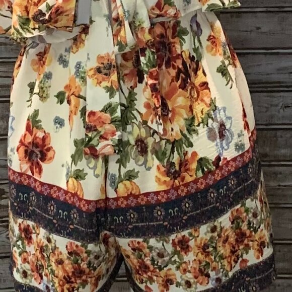 🔥🔥SALE🔥🔥Blue RAIN Floral Tie Back Romper - Picture 7 of 7